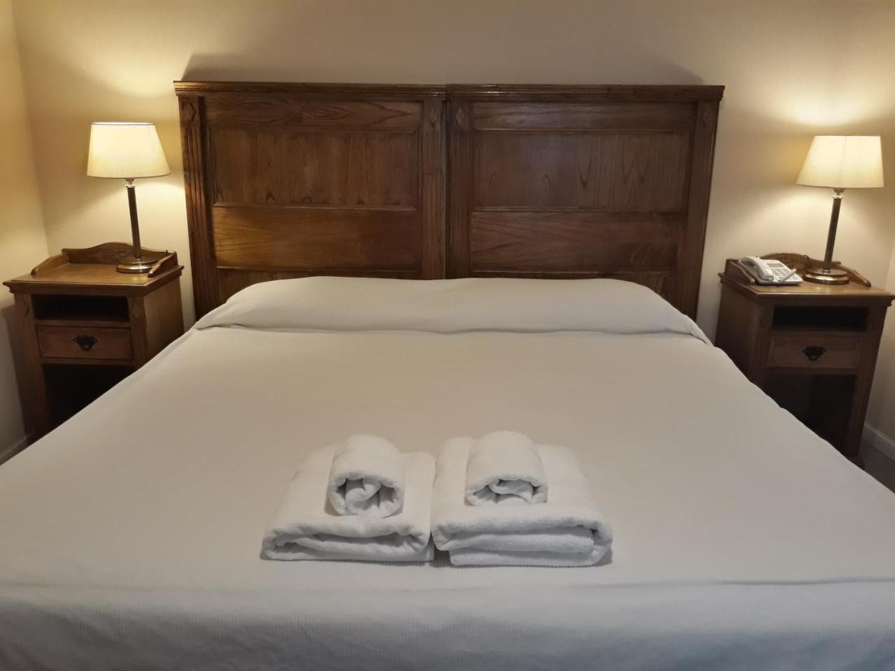 Keuken Hotel Эль-Калафате Экстерьер фото